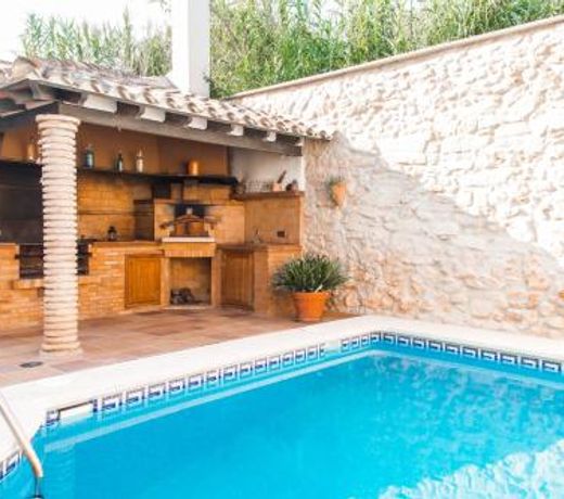 Casa Familiar Jaume II