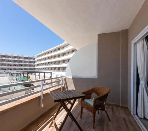 Wavehouse Freedom Blue - First line Apartment