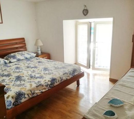 Flat near the sea in Pozzuoli
