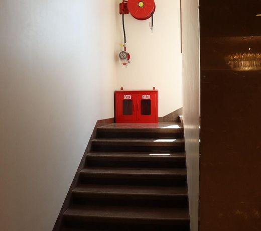 Hillcrest Hotel & Resort