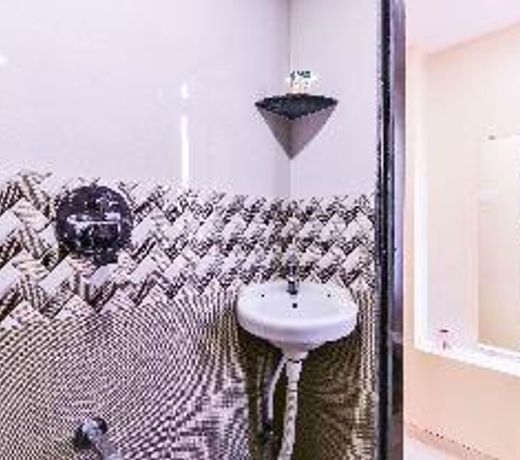 OYO 4960 Hotel new shree niwas