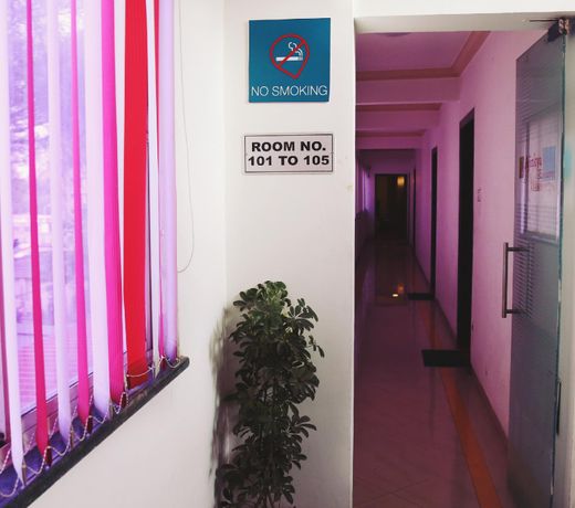 OYO 800 Hotel Ajinkya Executive