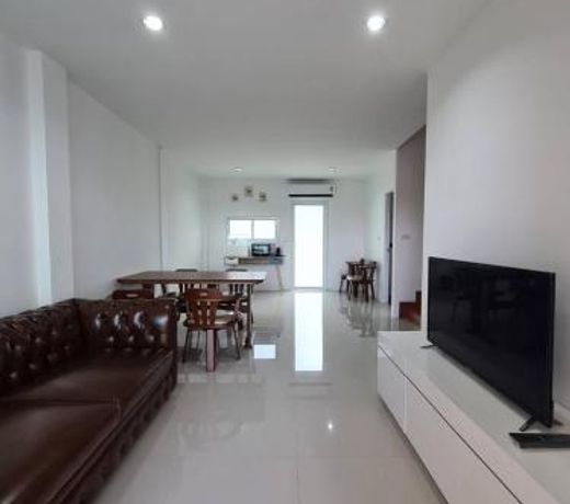 YYK Homestay