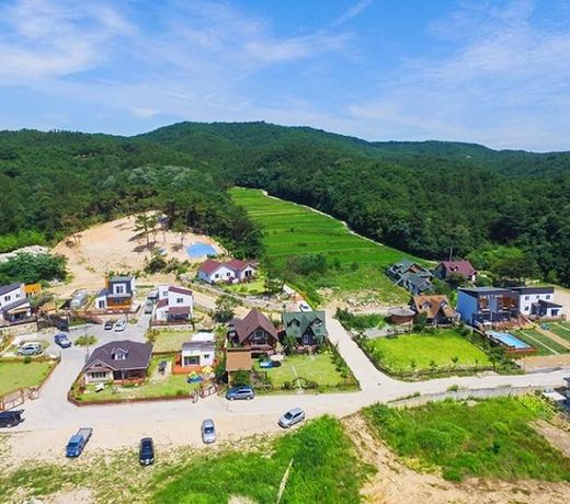 Gyeongju Cabin Pension