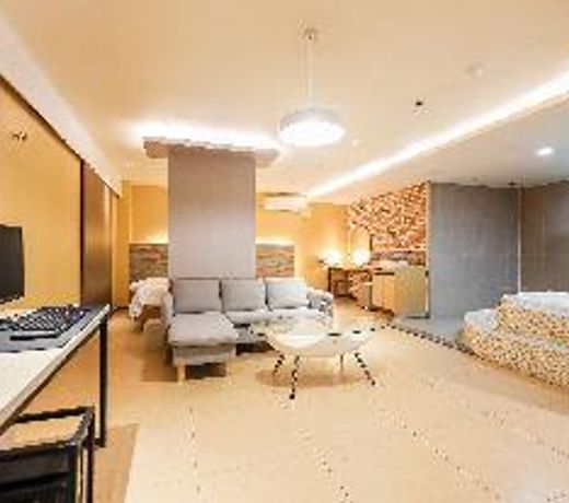 Daegu Seongseo Owall Hotel