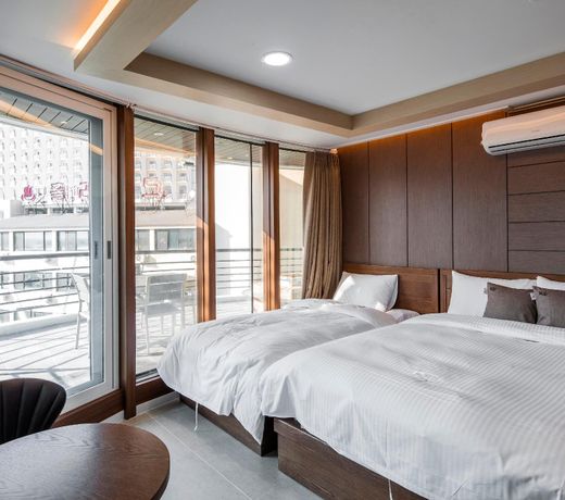 Incheon (Eulwangri) Ray Hotel