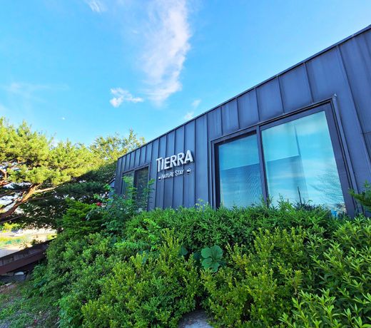 Sokcho Tierra Pension