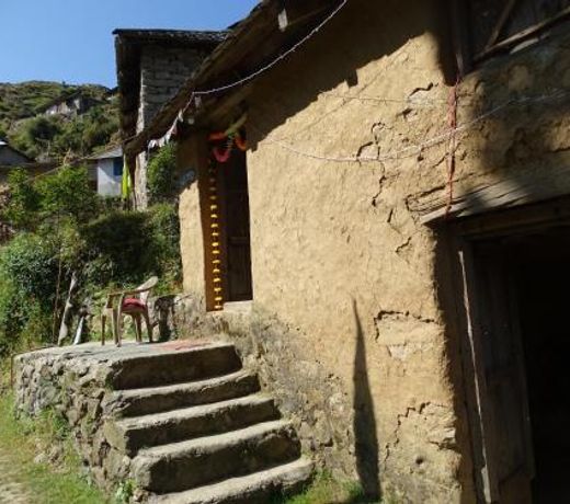 Mud House for travelers
