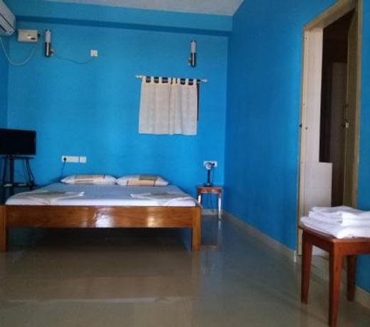 Ashirvad Homestay, Ashtamudi Lake, Kollam 01