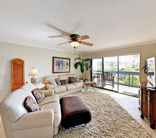 11650 Capri Circle South Condo Unit 104
