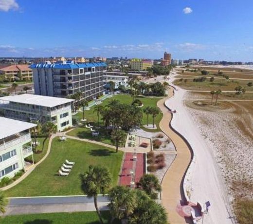 Tropic Terrace #3 - Beachfront Rental condo