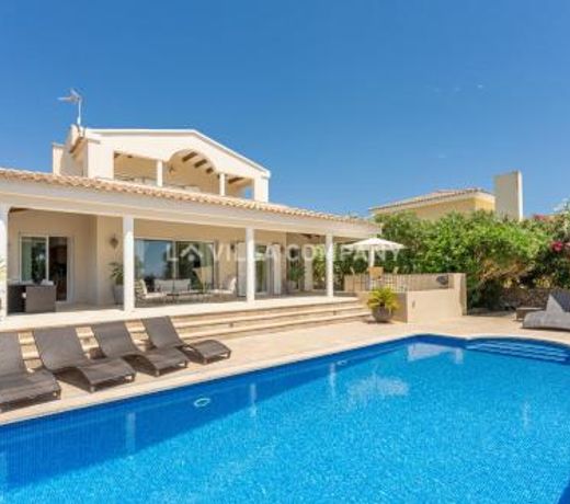 Villa Maria