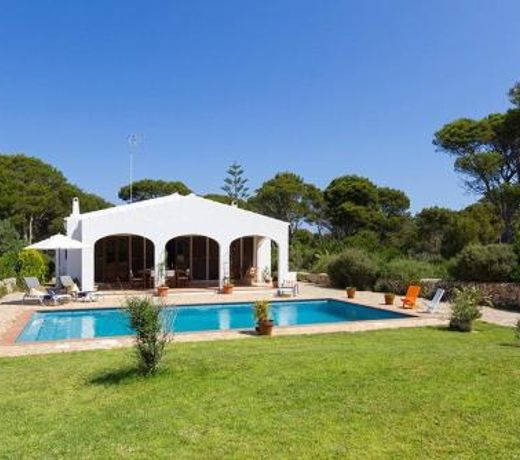 Casa con jardin y piscina - MORELL ONZE