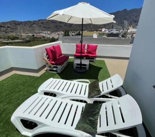 Apartamentos Leomar I