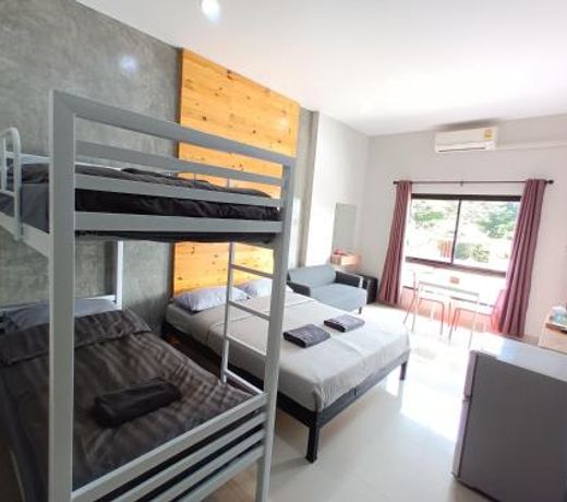 Buathong Pool Villa