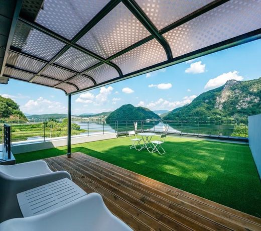 Rabbit Star Pension