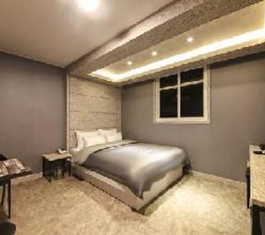 Gumi Wonpyeong-dong Hotel V2 (V2)