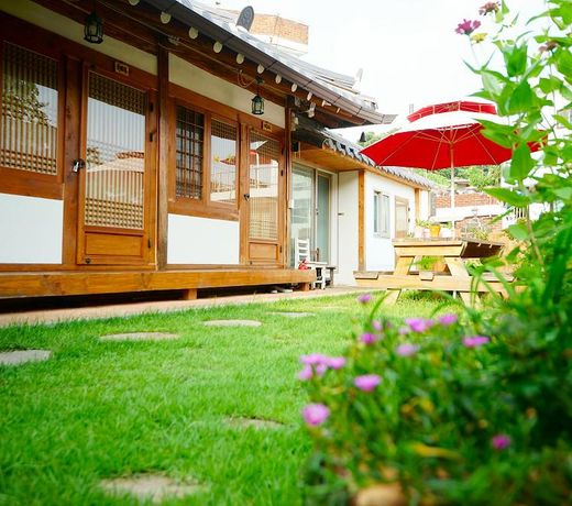 Jeonju hanok sukbak ggum