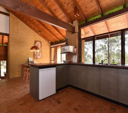 Corymbia Cottage - unique, quirky, private, a guest favourite