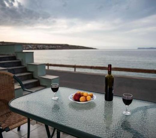 Sunrise Beachfront Apartment