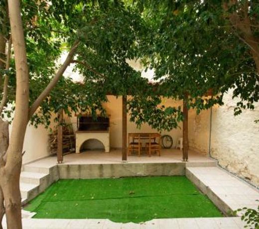 Heraklion City Family Apartment
