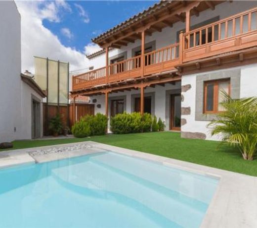 Holiday Home Casa Santa Lucia