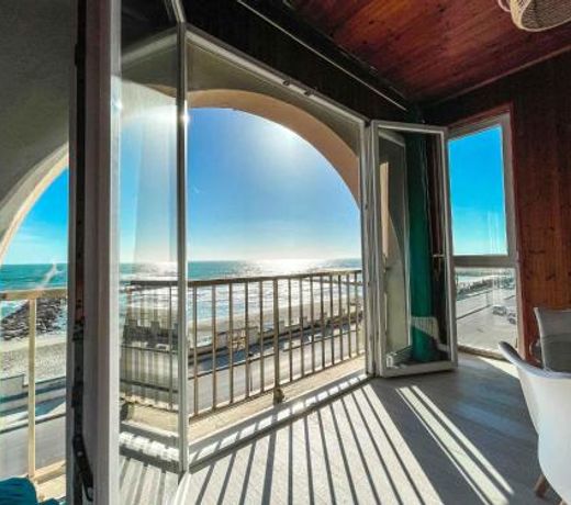 Appartamento Fronte Spiaggia Sul Mare