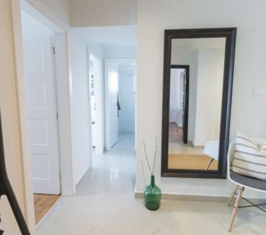 City Garden Apartment