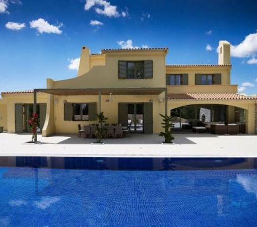 Villa Alpha