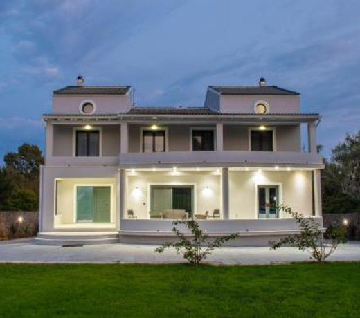 AMAZING VILLA ATHOS