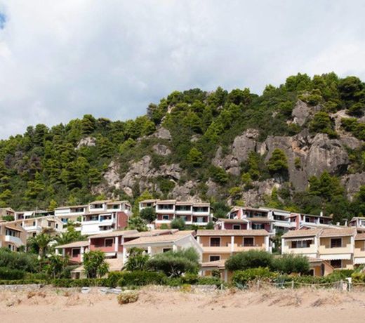 BR Standard | Glyfada Beach Sea View Apartments