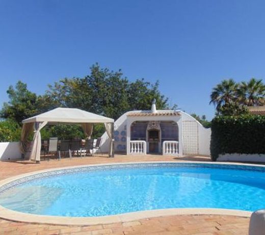 VILLA NOEMI