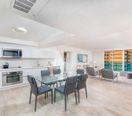 Oceanfront Private Condo at 1 Hotel & Homes -1019