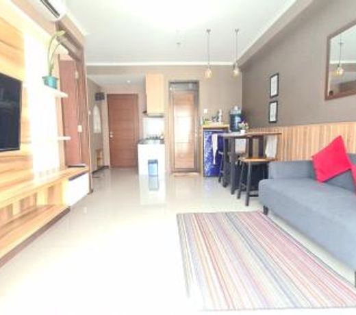 Gateway Pasteur 2 BR tower depan Jade 11 C