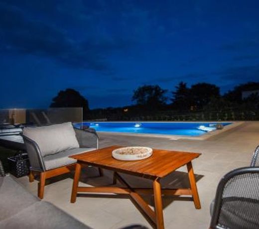 Villa XO