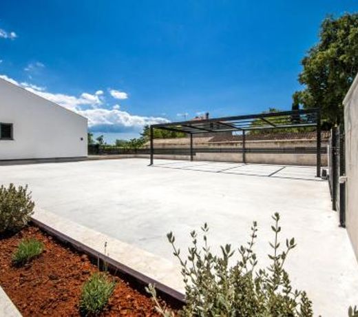 Villa XO
