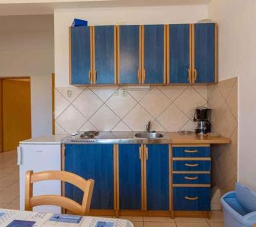 One-Bedroom Apartment Crikvenica 22