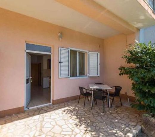 One-Bedroom Apartment Crikvenica 22