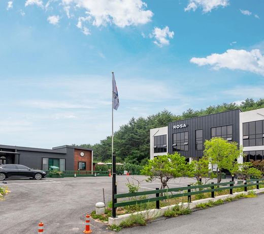 Gyeongpo Rosa Kids Poolvilla