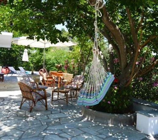 Alikias Country House