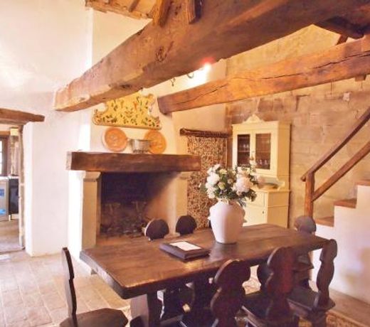 Citta di Castello Villa Sleeps 8 Pool WiFi
