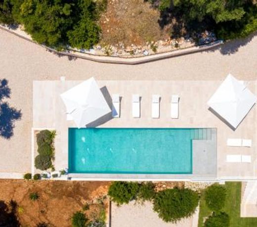 Villa Skyler