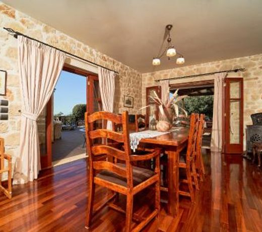 Lila's Luxury Villa