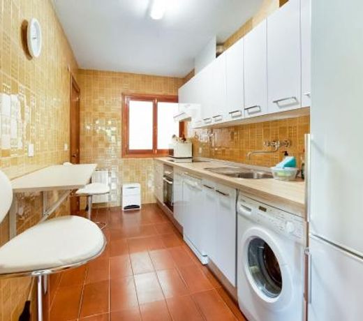 Hillview Holiday Home in Laguardia with Terrace