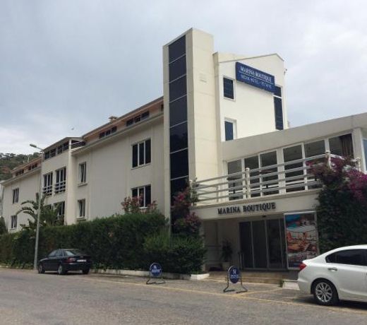 MARINA BOUTIQUE HOTEL
