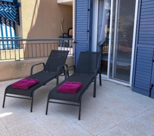 Spacious 2 bedroom apartment with large balcony