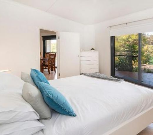 Wirraway Luxury Chalet