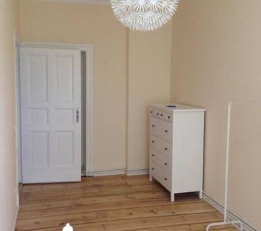 Magnificent turn of century flat (legal)