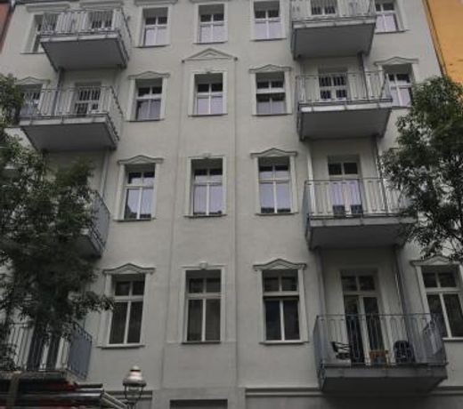 Magnificent turn of century flat (legal)