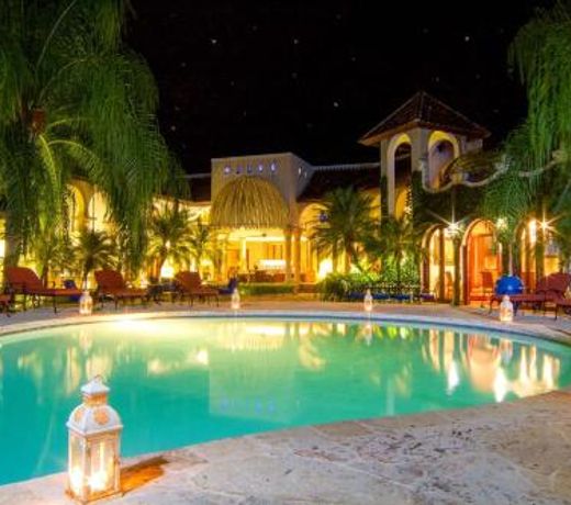 Moroccan-Style Paradise with Pool & Maid at Casa de Campo